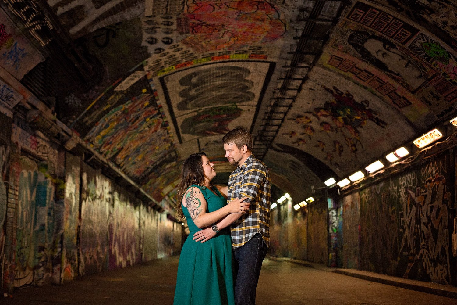 janice-peter-westminster-the-river-thames-london-engagement-17